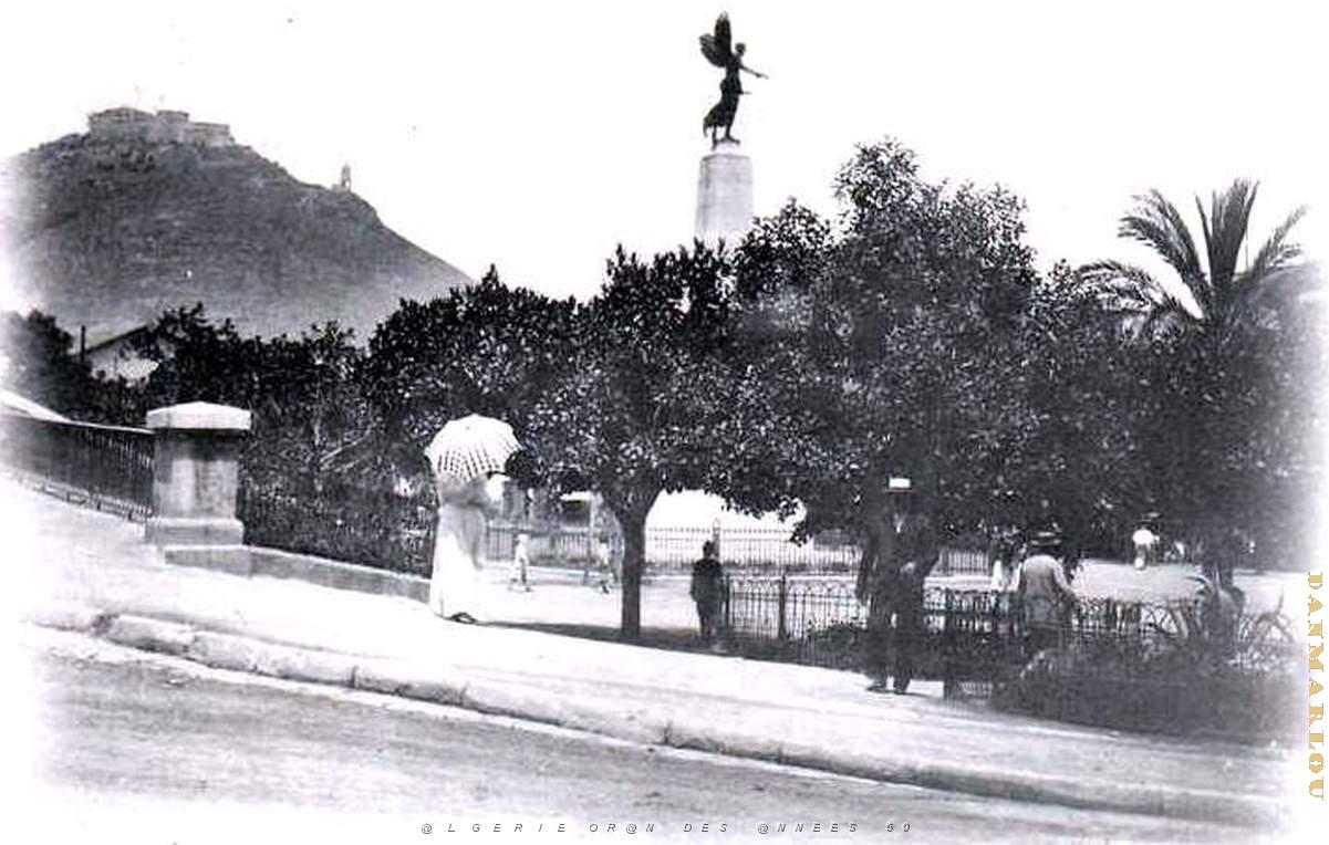 PA e- 14- Monument Sidi Brahim.jpg